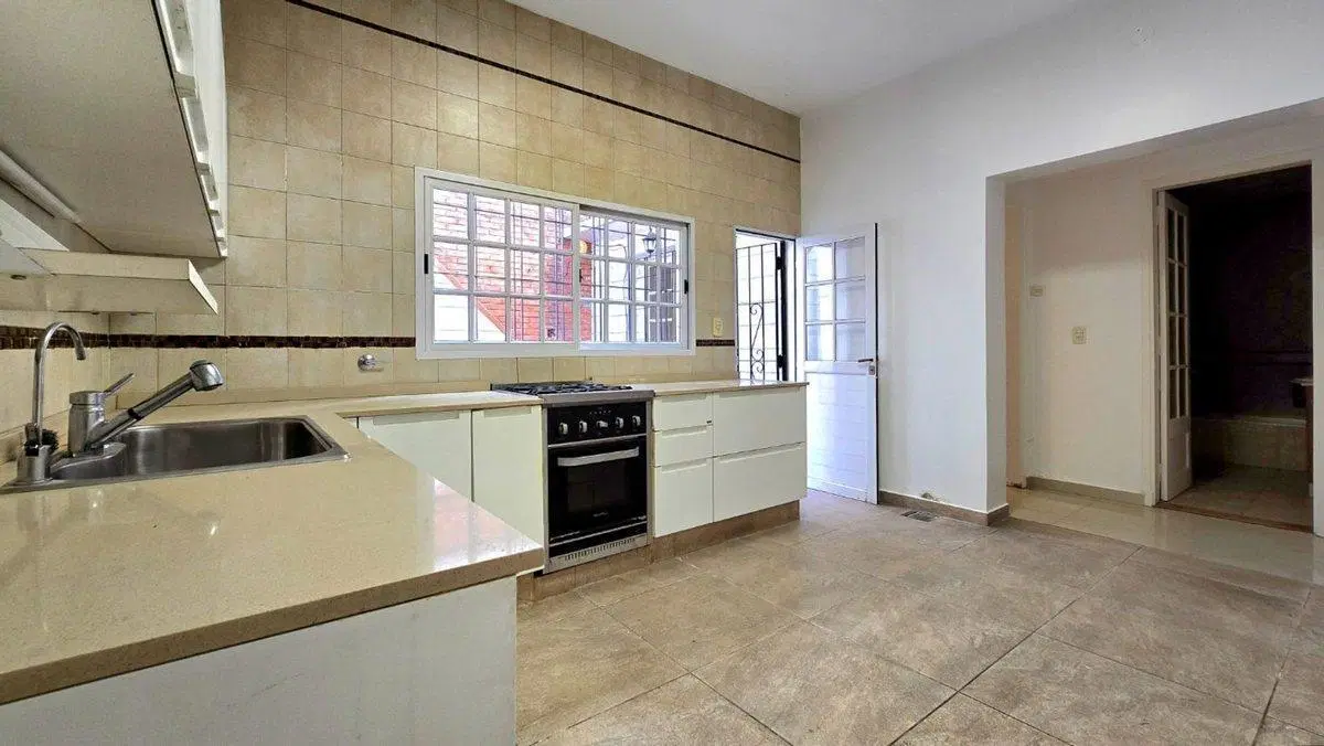 Venta Casa Villa Devoto 5 ambientes 4