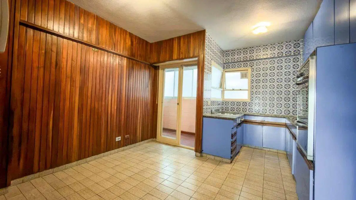 VENTA DPTO 3 AMB BALCON Y COCHERA - FLORES 2