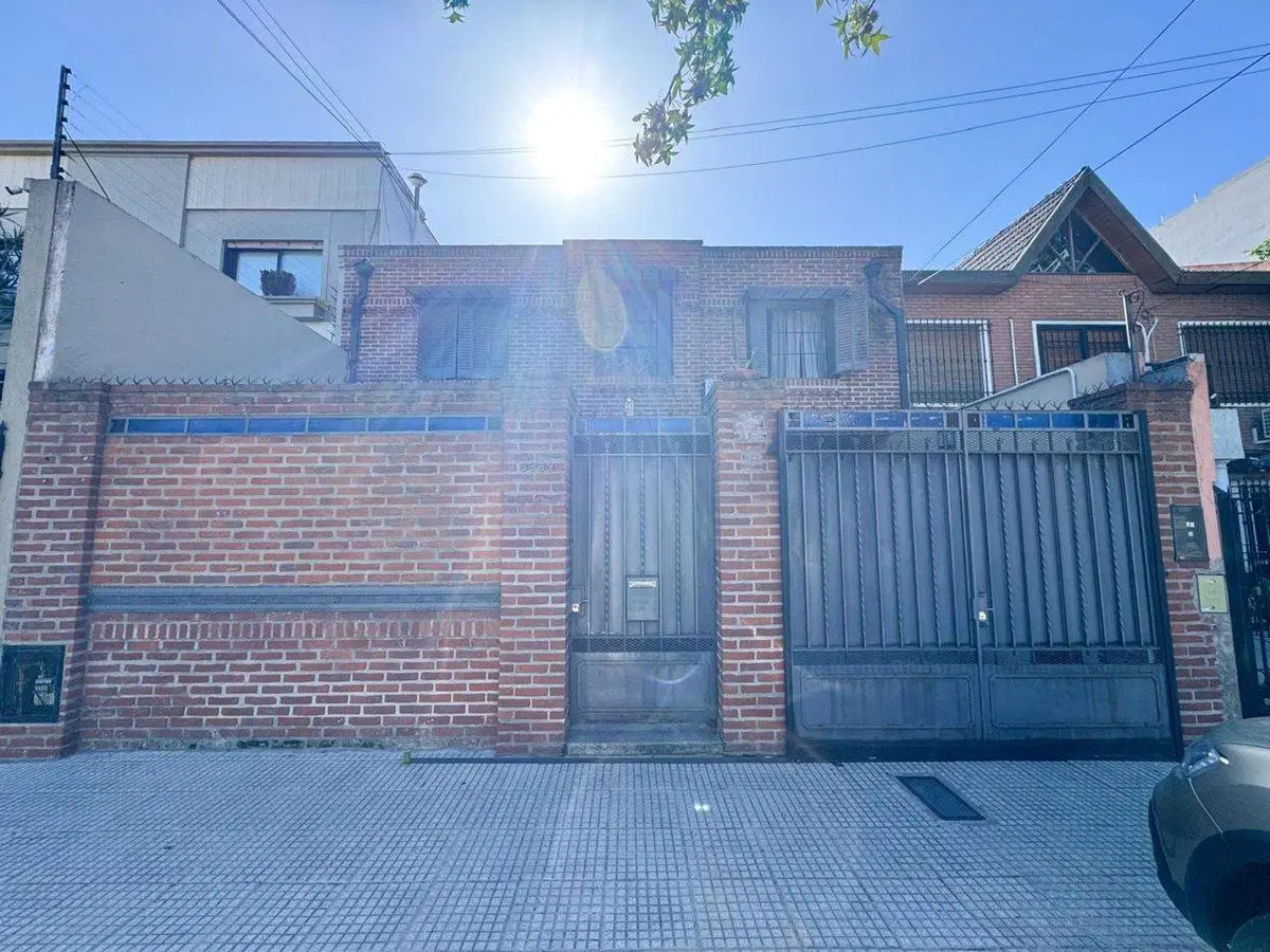 Venta Casa c/Cochera Jardín- Villa Devoto 5