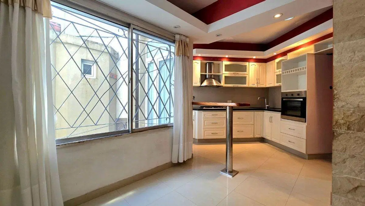 PH DE 3 AMBIENTES EN  VENTA  EN HAEDO CON PARRILLA 2