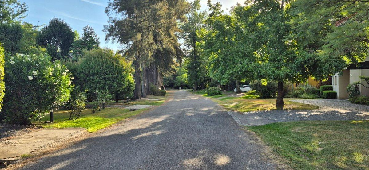 VENTA LOTE LA LONJA BARRIO PRIVADO PILAR JOVEN
