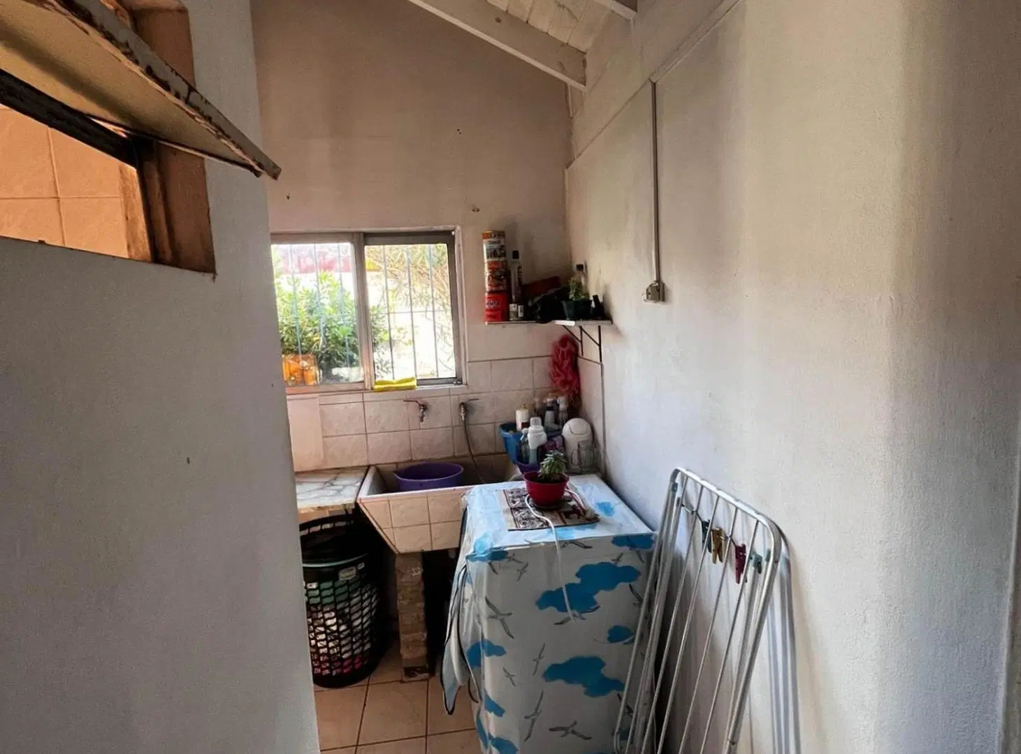 VTA CASA MULTIFAMILIAR EN CASEROS 5