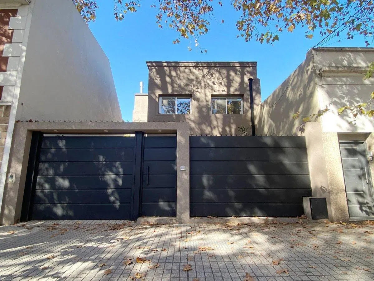 Venta casa 4 amb garage quincho Villa Devoto 3