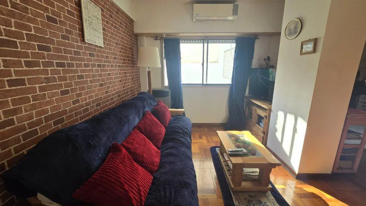 VENTA 2AMB CON PATIO EN COLEGIALES 3