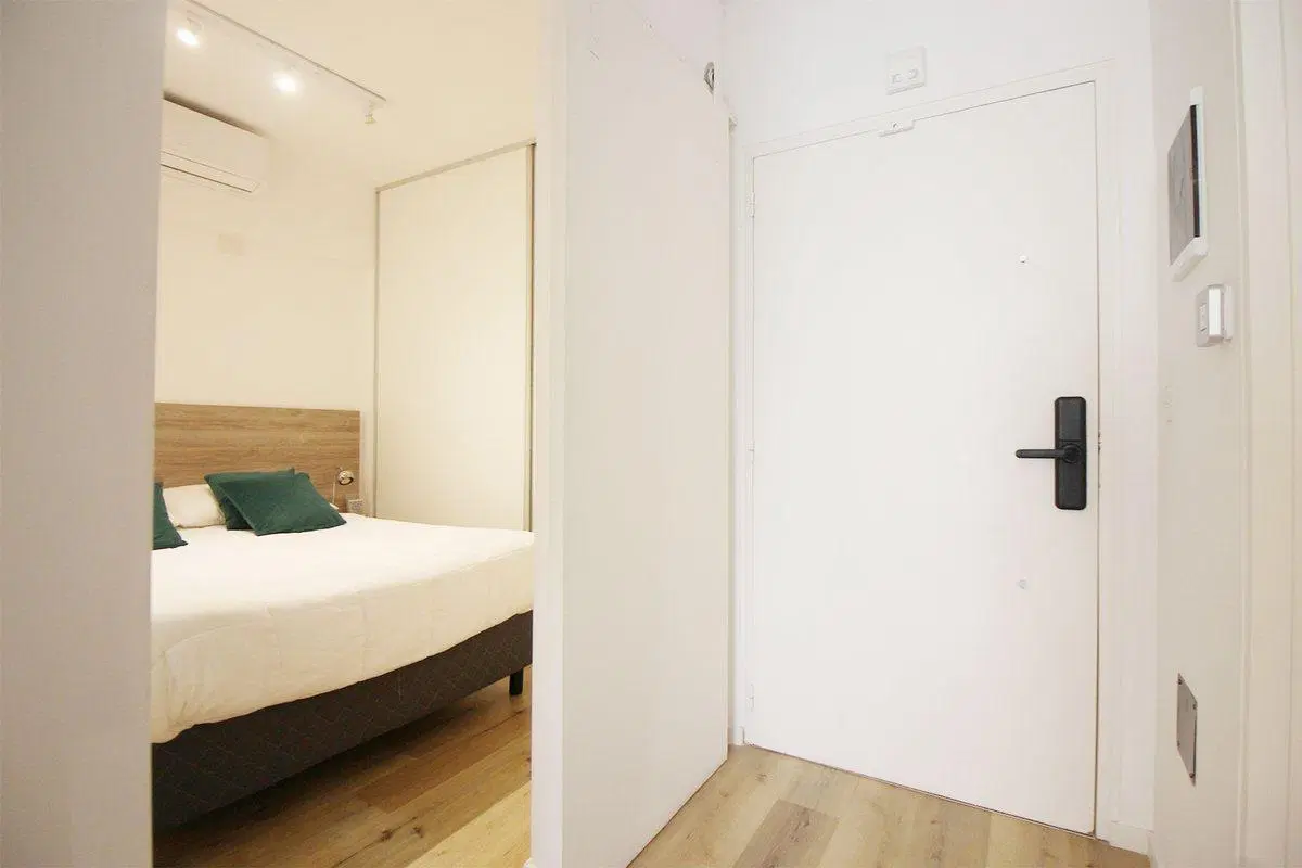 VENTA DEPART.2 AMB. EN BELGRANO CON PILETA Y SUM 3