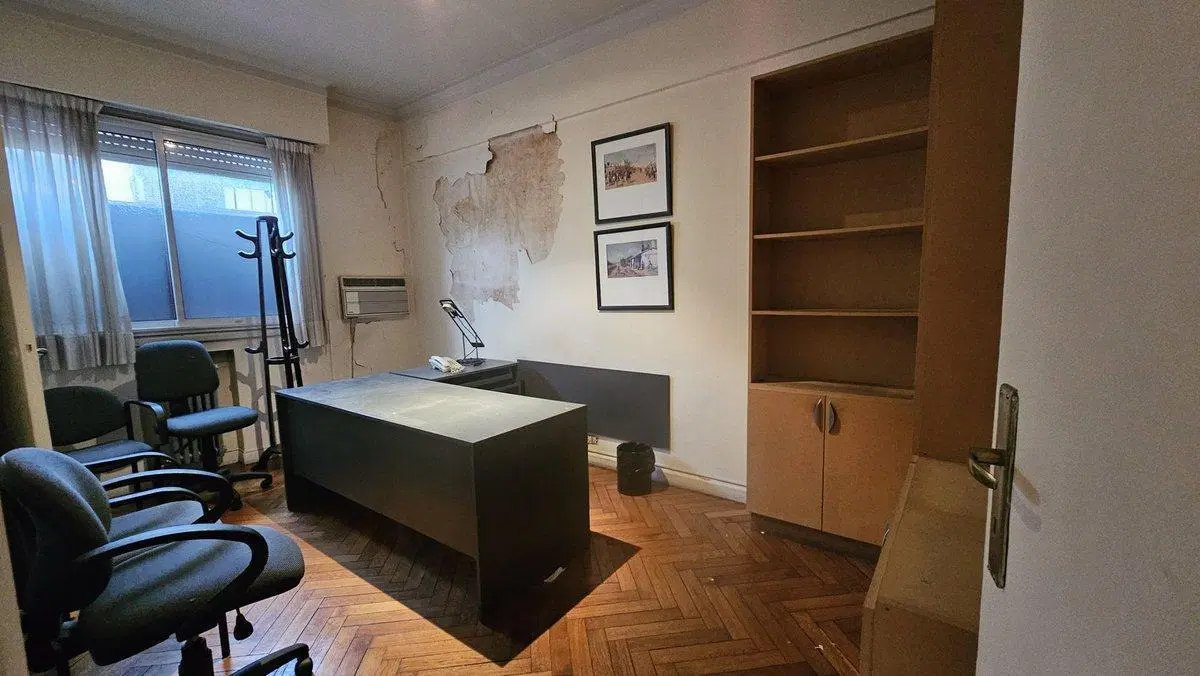 Venta departamento 3 amb. c/dependencia. Recoleta 4
