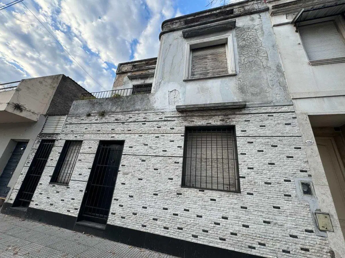 LOTE EN VENTA 153 m Frente 8,66 m PARQUE CHACABUCO 2