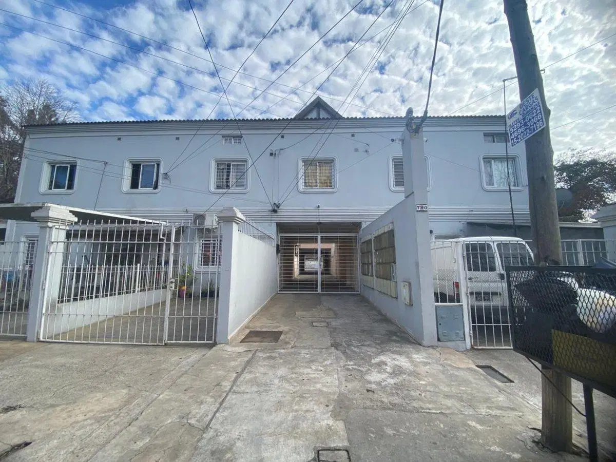 IMPERDIBLE MONOAMBIENTE EN VILLA TESEI 2
