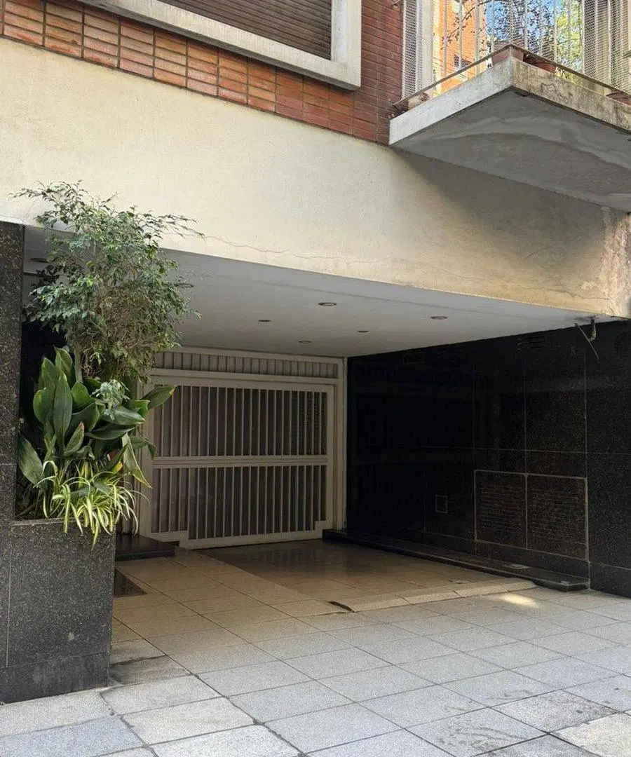 VENTA COCHERA CUBIERTA - PALERMO 4