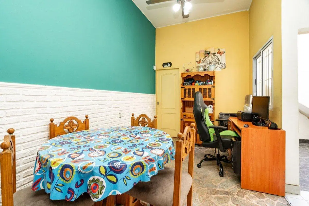 VTA CASA 4 AMB CON TRRAZA PATIO COCHERA- V.LYNCH 2