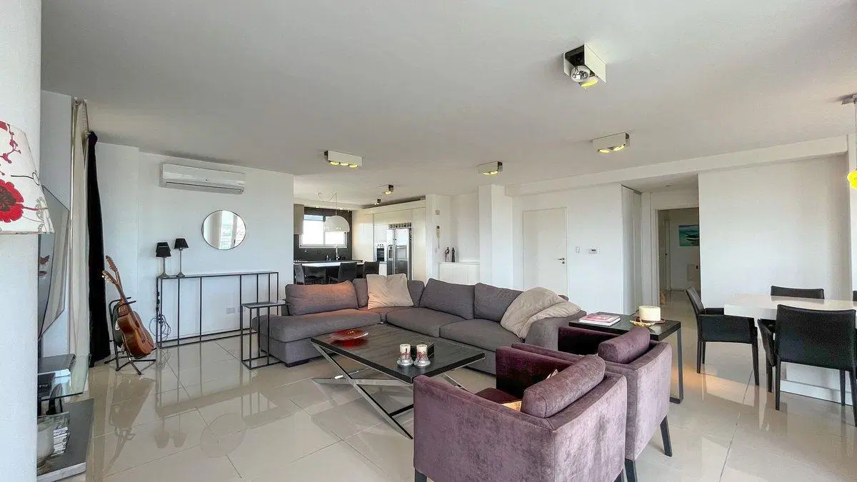 Departamento 5amb. 355M2 Nordelta vista  al Lago 3