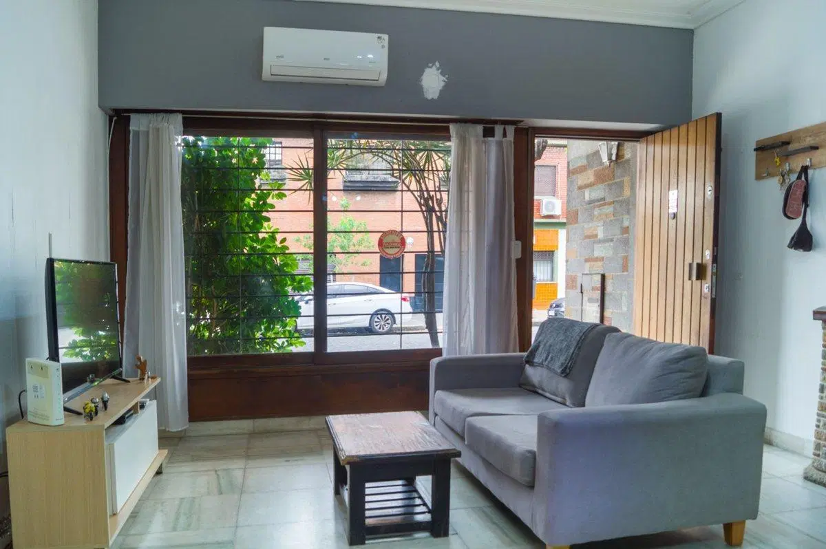 VENTA PH 3 AMB P.B AL FRENTE COCHERA VILLA LURO 5