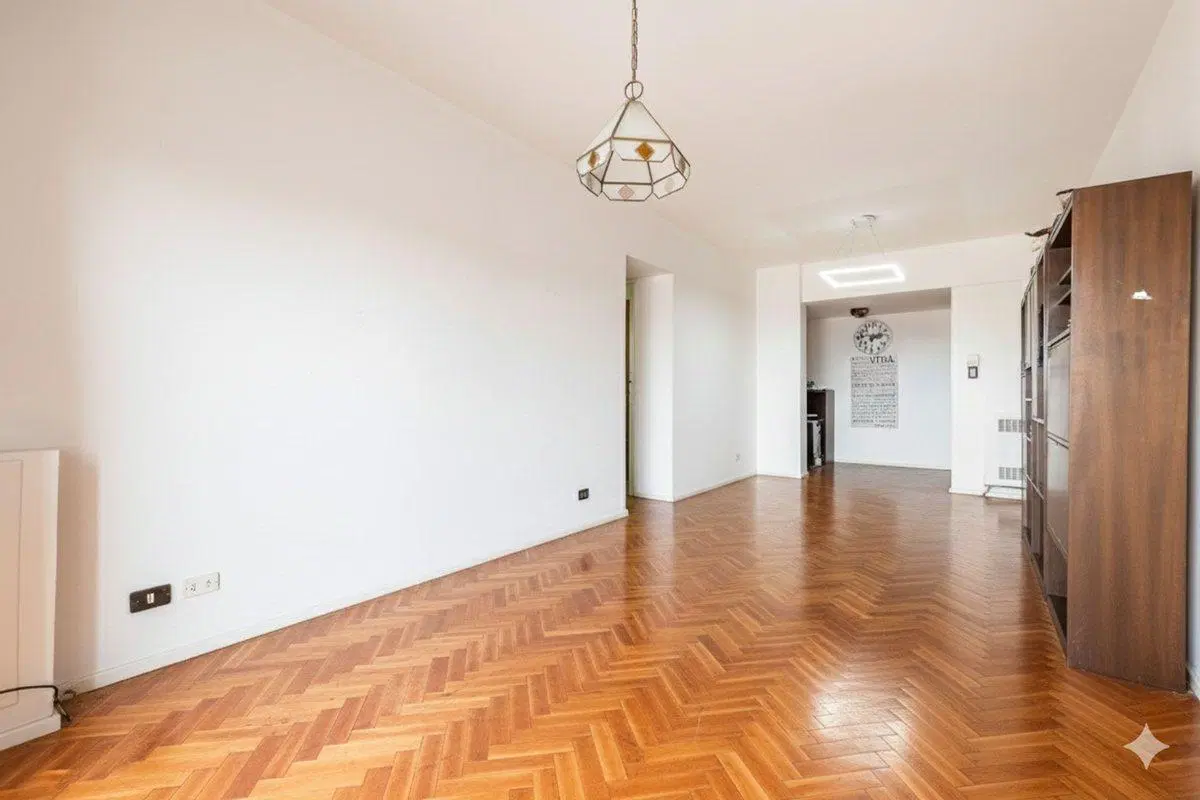 Venta Departamento 4 ambientes Caseros Piso 18 3
