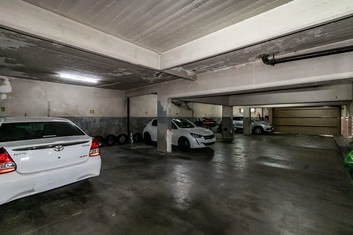 Venta 3 amb de 89m2 c/bau/cochera Caballito 8