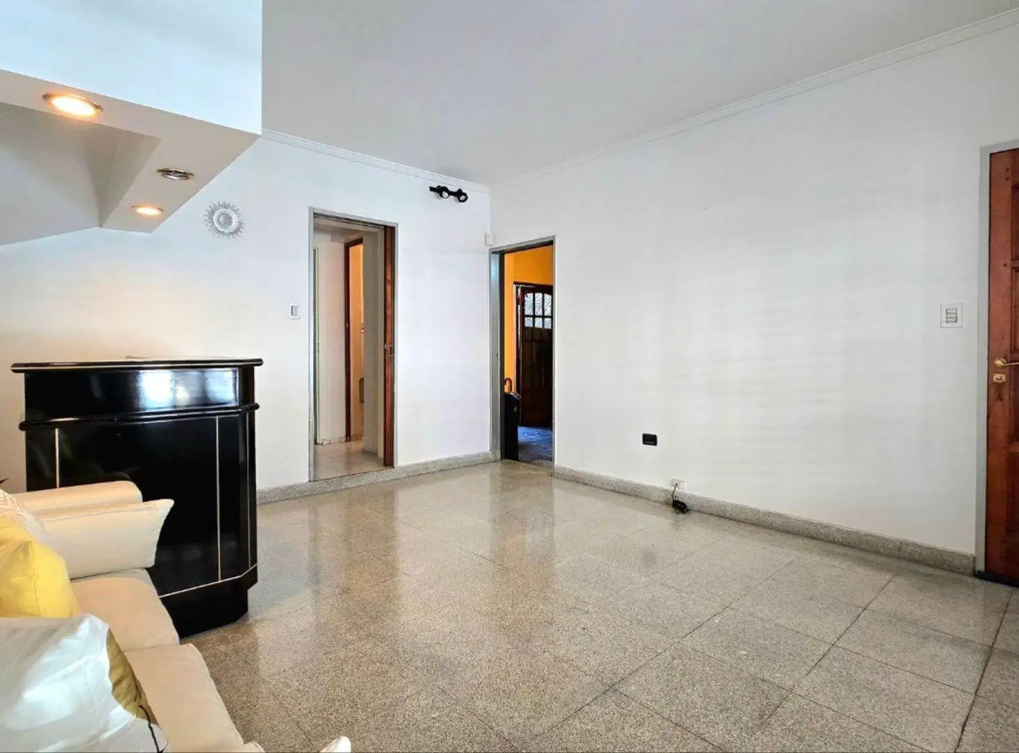 VENTA PH 4 AMB PATIO Y COCHERA EN MONTE CASTRO 4