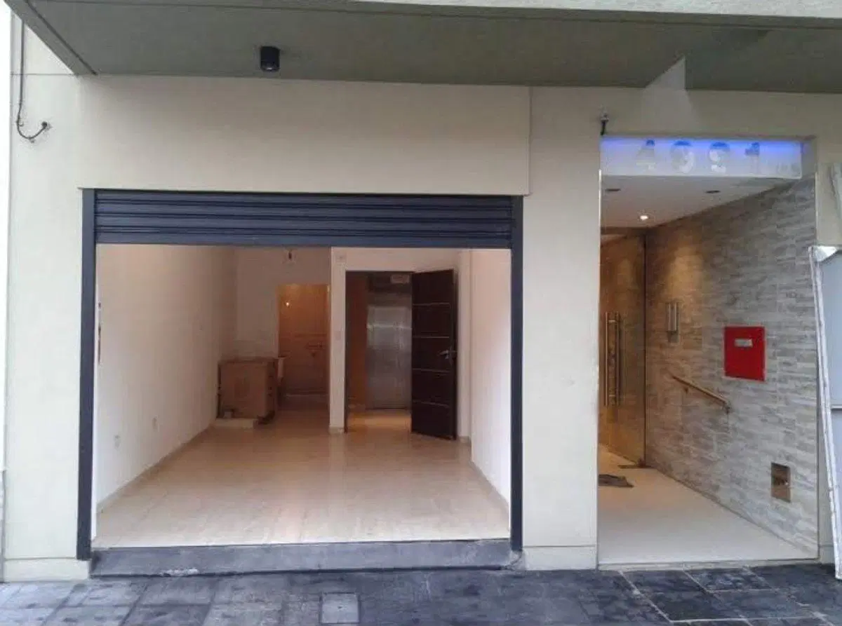 VENTA DEPOSITO/LOCAL EN MONTE CASTRO 2