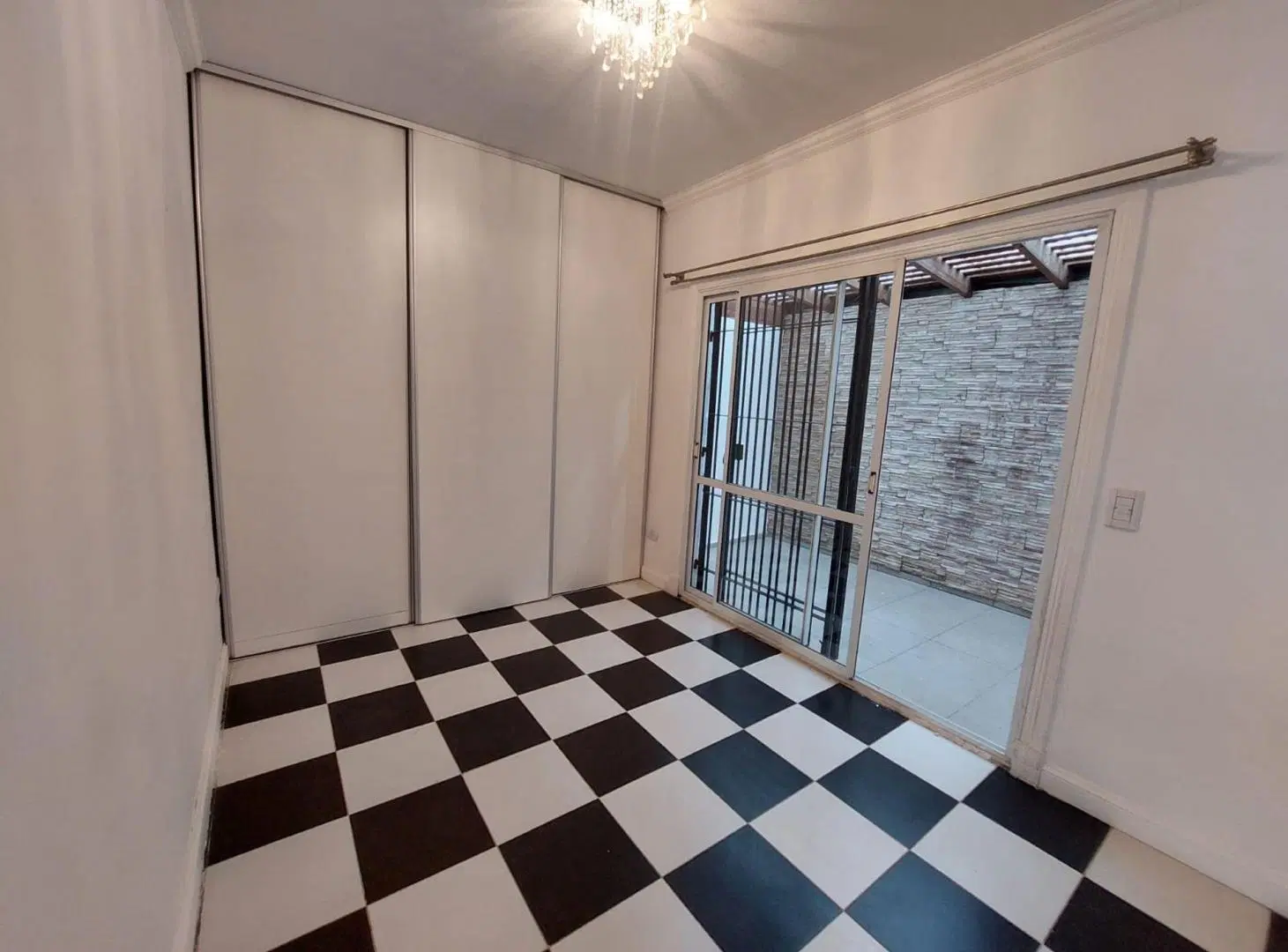 VENTA DUPLEX 3 AMB CON COCHERA PILAR APTO CRED 5