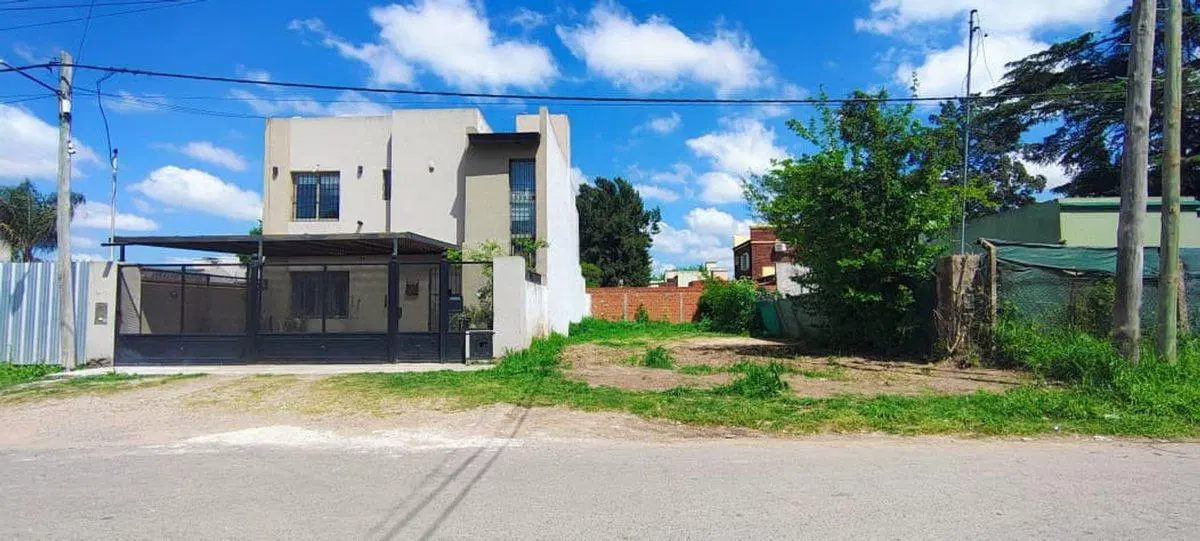 LOTE EN VENTA LUJAN EXCELENTE UBICACION 5
