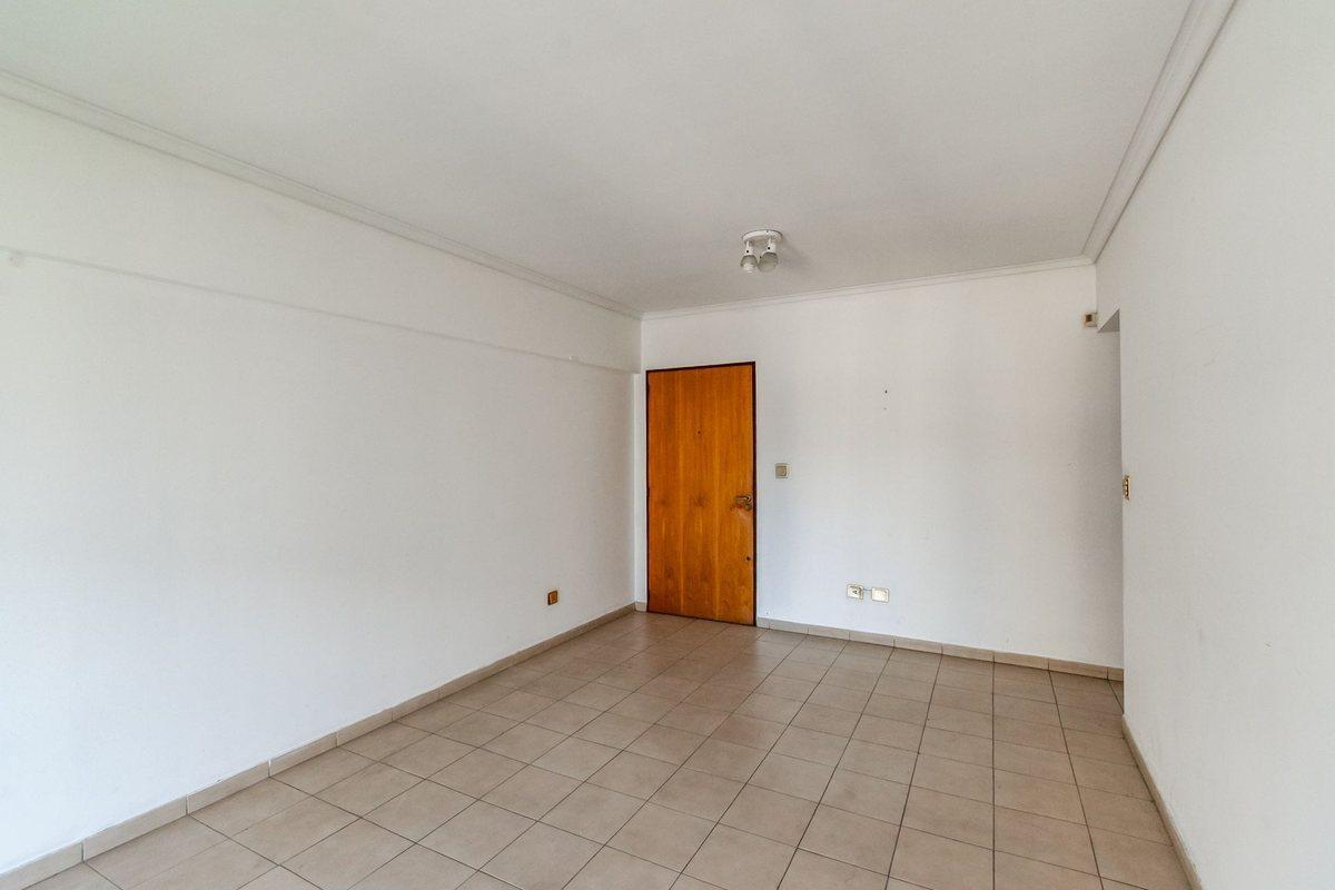Foto de VENTA 4 AMB -BALCÓN- COCHERA-BAULERA-V. PUEYRREDÓN, imagen 2