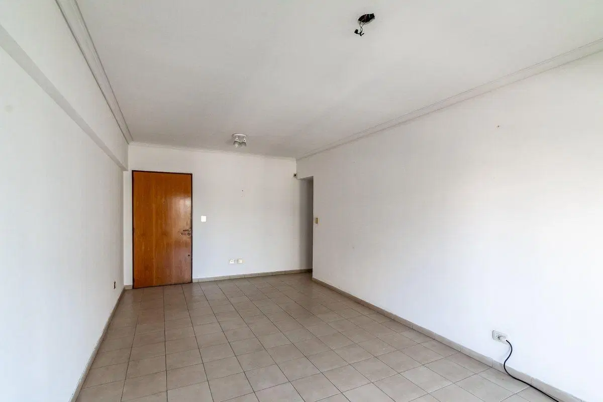 VENTA 4 AMB -BALCÓN- COCHERA-BAULERA-V. PUEYRREDÓN 4