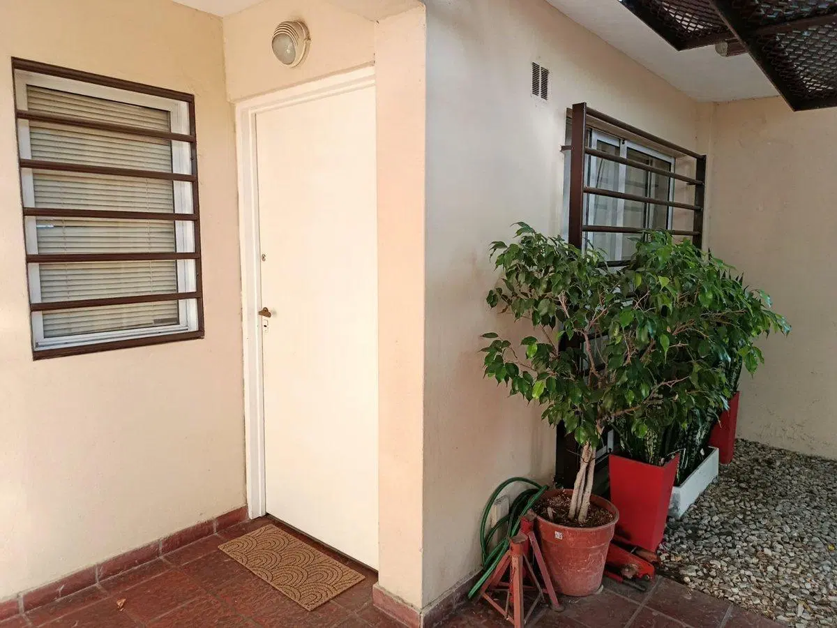 Venta ph 2 amb. PB con patio en Villa Devoto 8