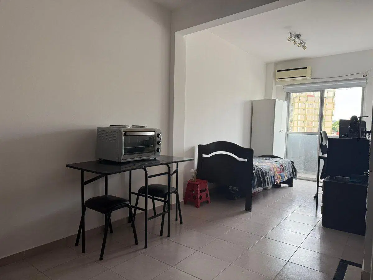 VENTA MONOAMBIENTE CON BALCON PARQUE PATRICIOS 4