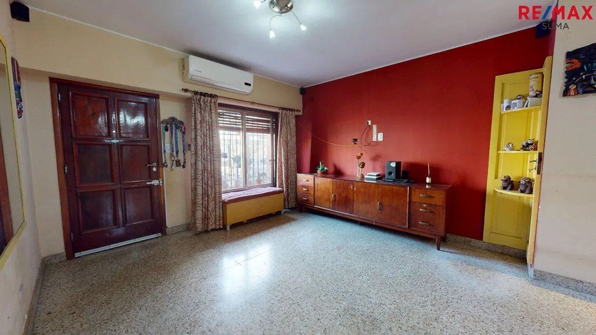 VENTA CASA 3 AMBIENTES EN BANFIELD CON COCHERA 5