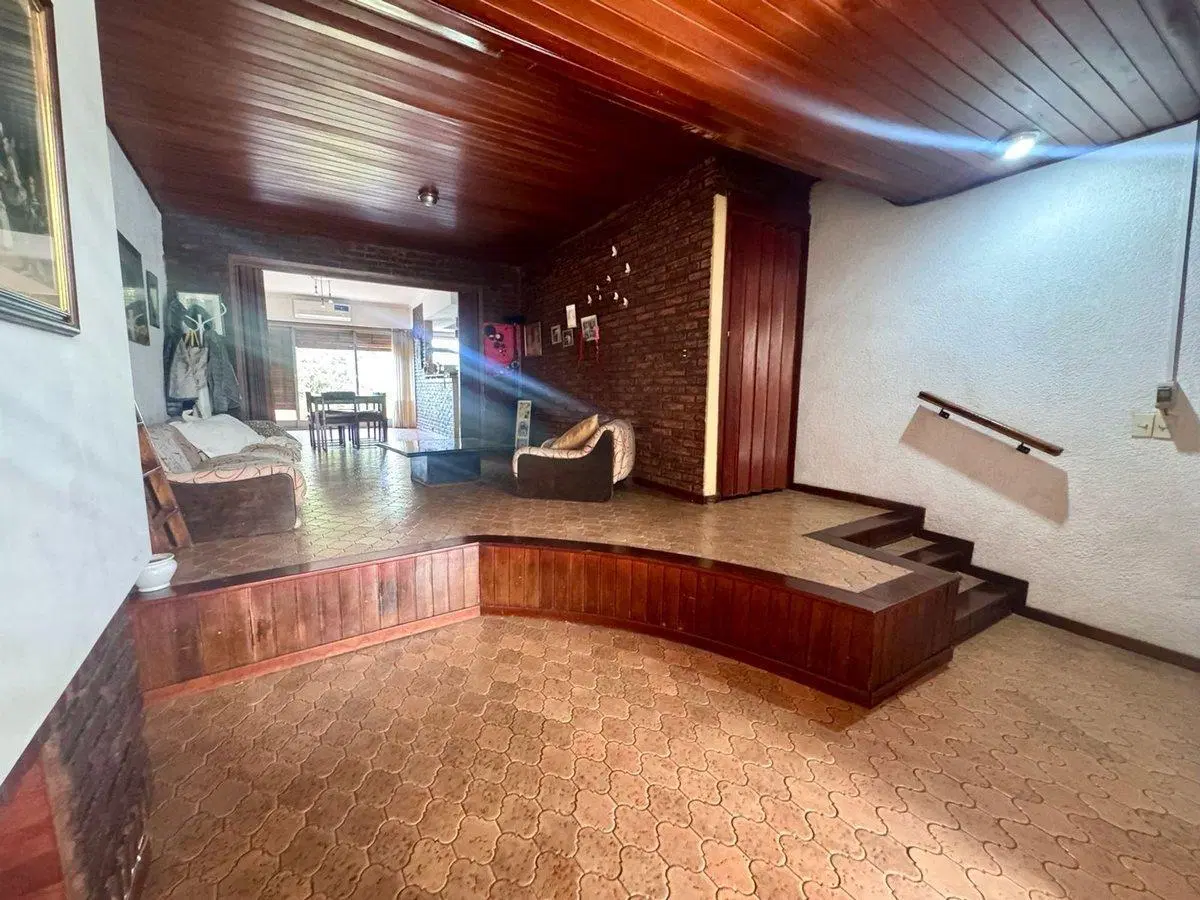 CASA EN VENTA PARQUE AVELLANEDA 3 DORM JARDIN COCH 4