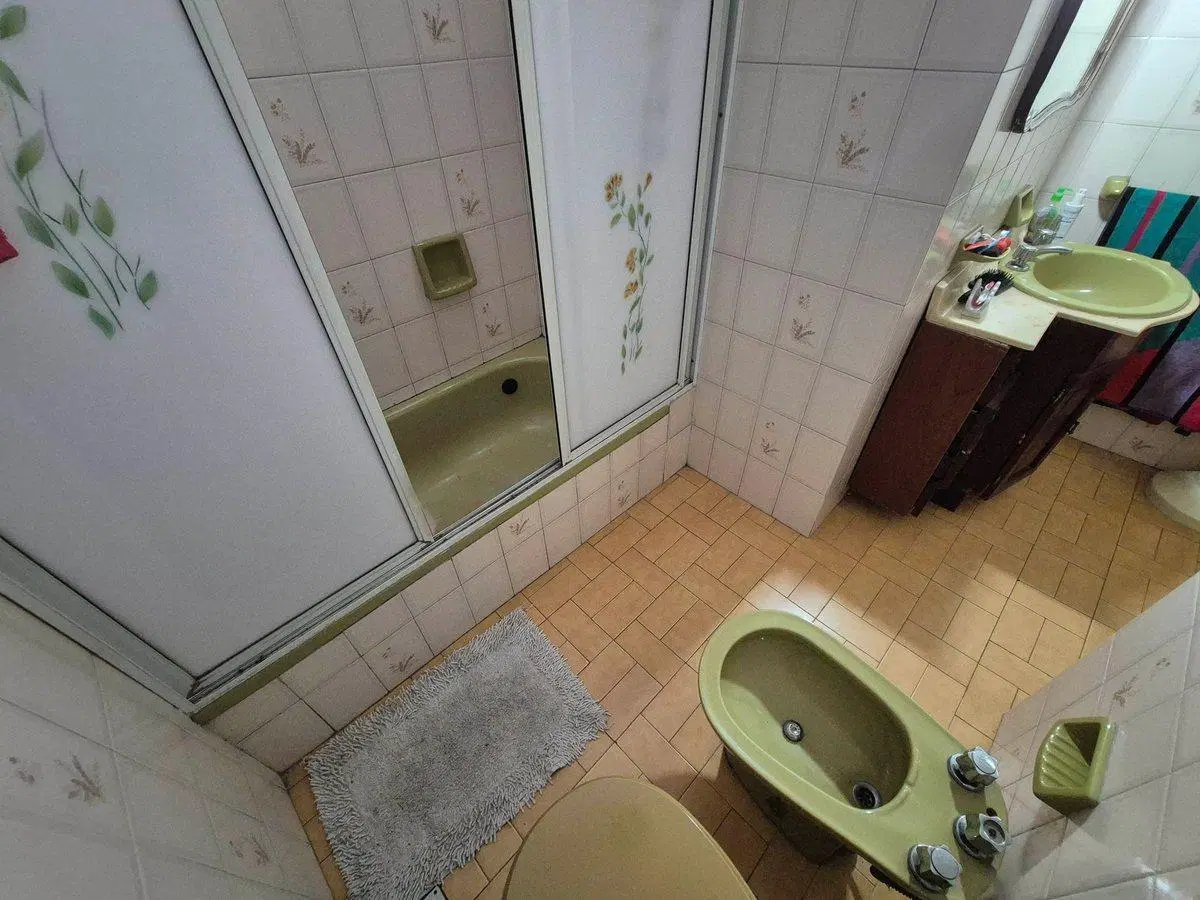 VENTA CASA DUPLEX 5 AMB JARDIN COCHERA LANUS OESTE 8