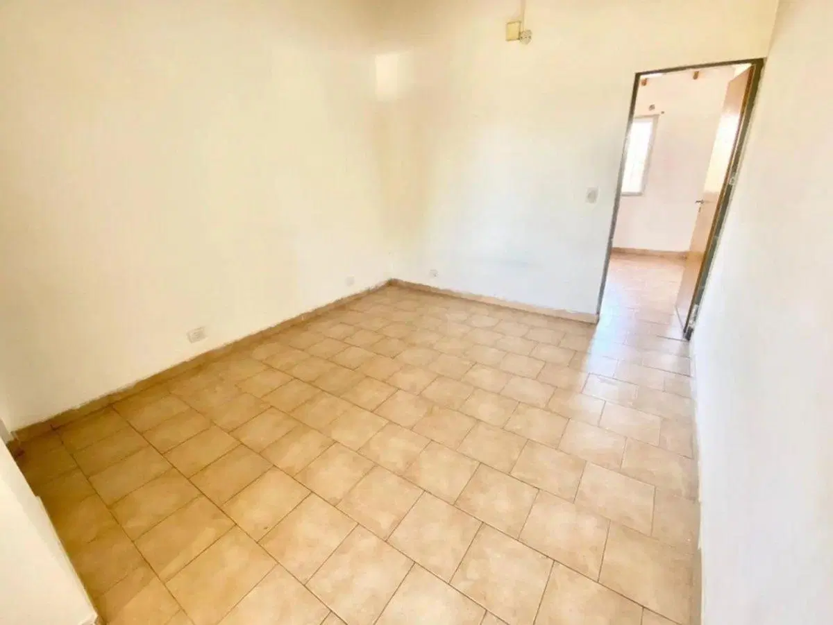 VENTA EN BLOCK 6 UNIDADES MORÓN 5