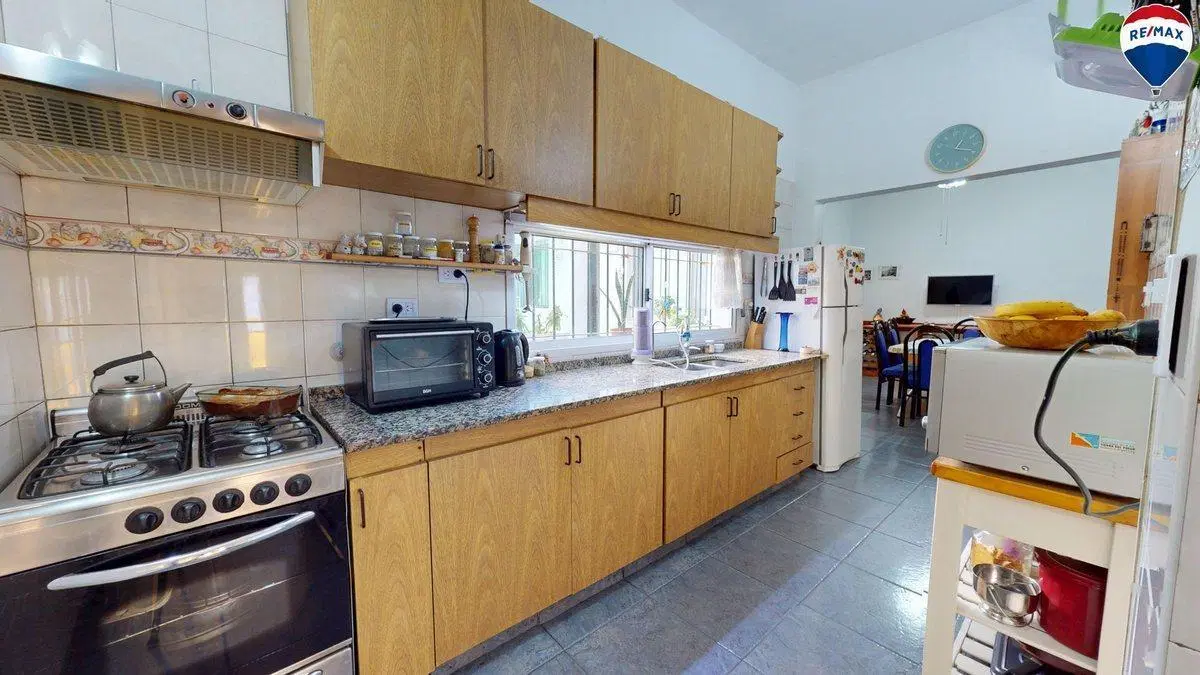 Venta casa 4 amb con patio y cochera Florida 3