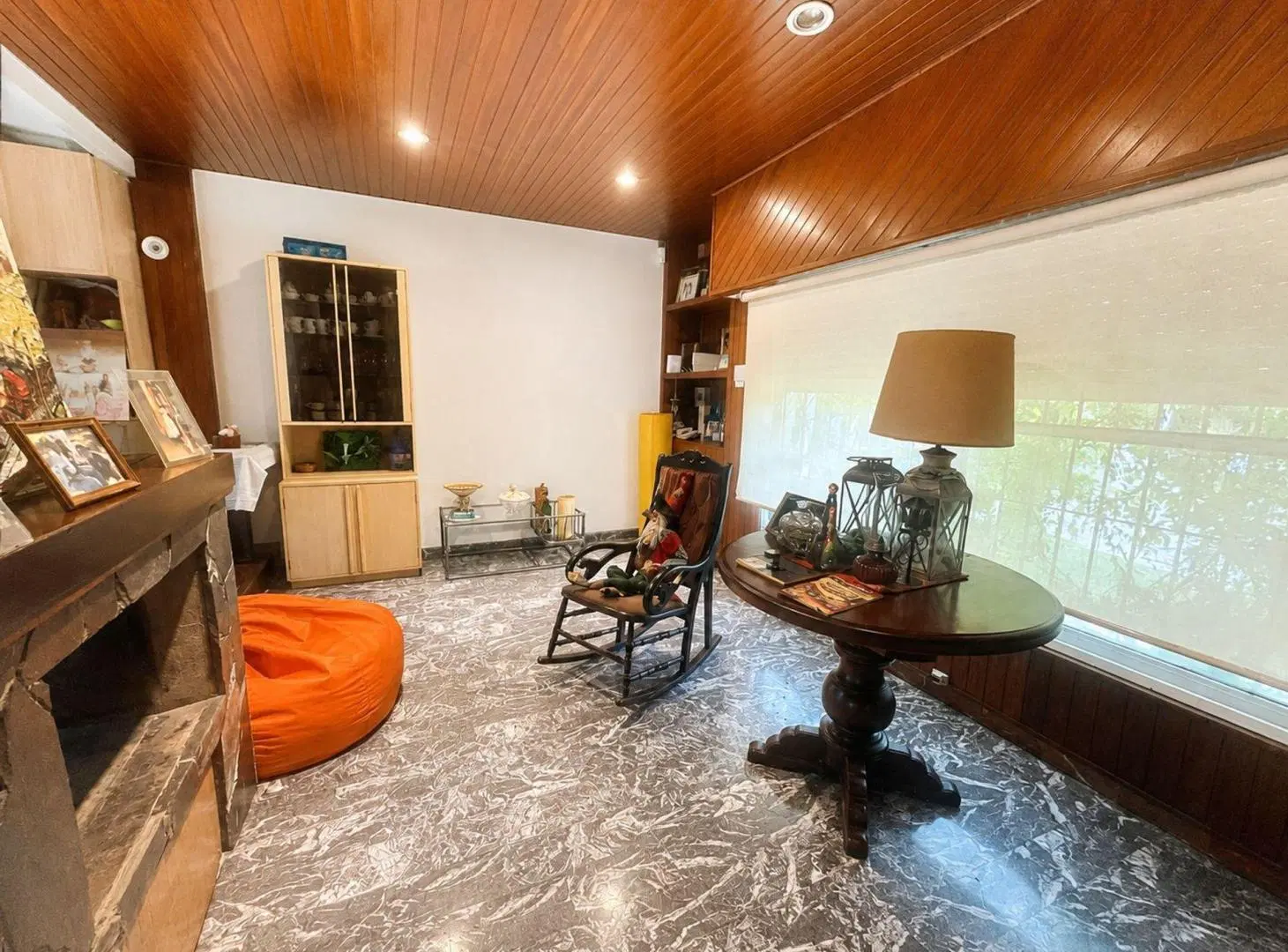 CASA 6 AMBIENTES CIUDAD JARDIN EL PALOMAR 5