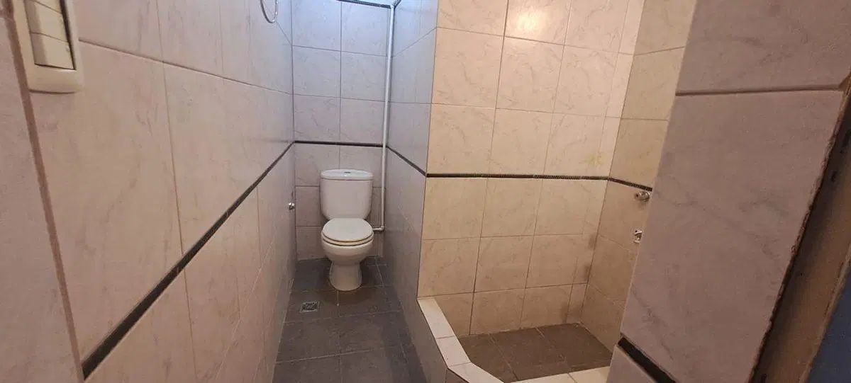 VENTA Local a la calle c/ sótano Villa Santa Rita 2