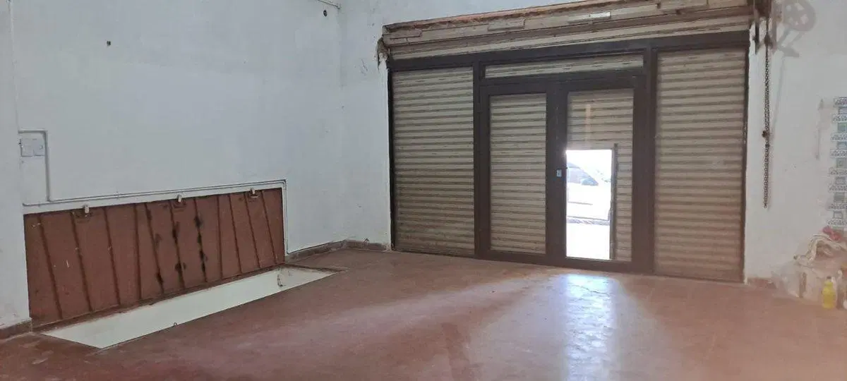 VENTA Local a la calle c/ sótano Villa Santa Rita 5