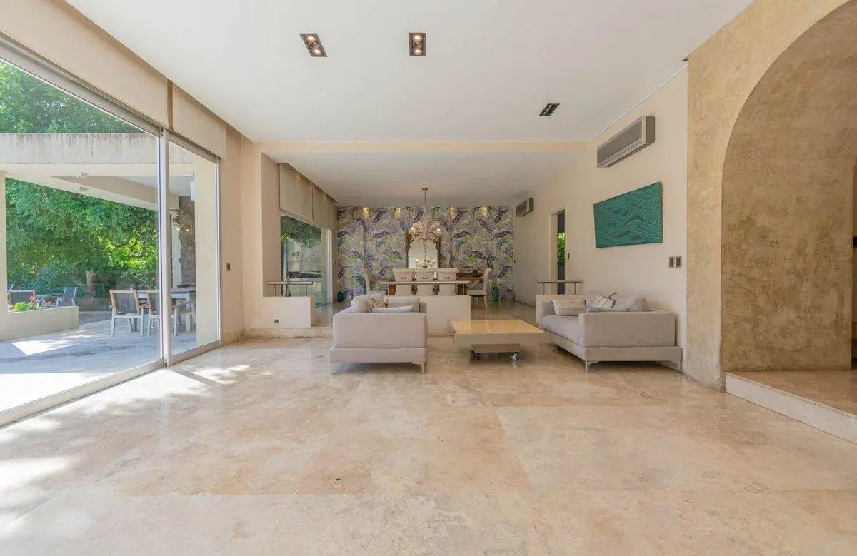 Venta casa San Isidro-7 amb.-Pileta-Jardin-633 M2 4