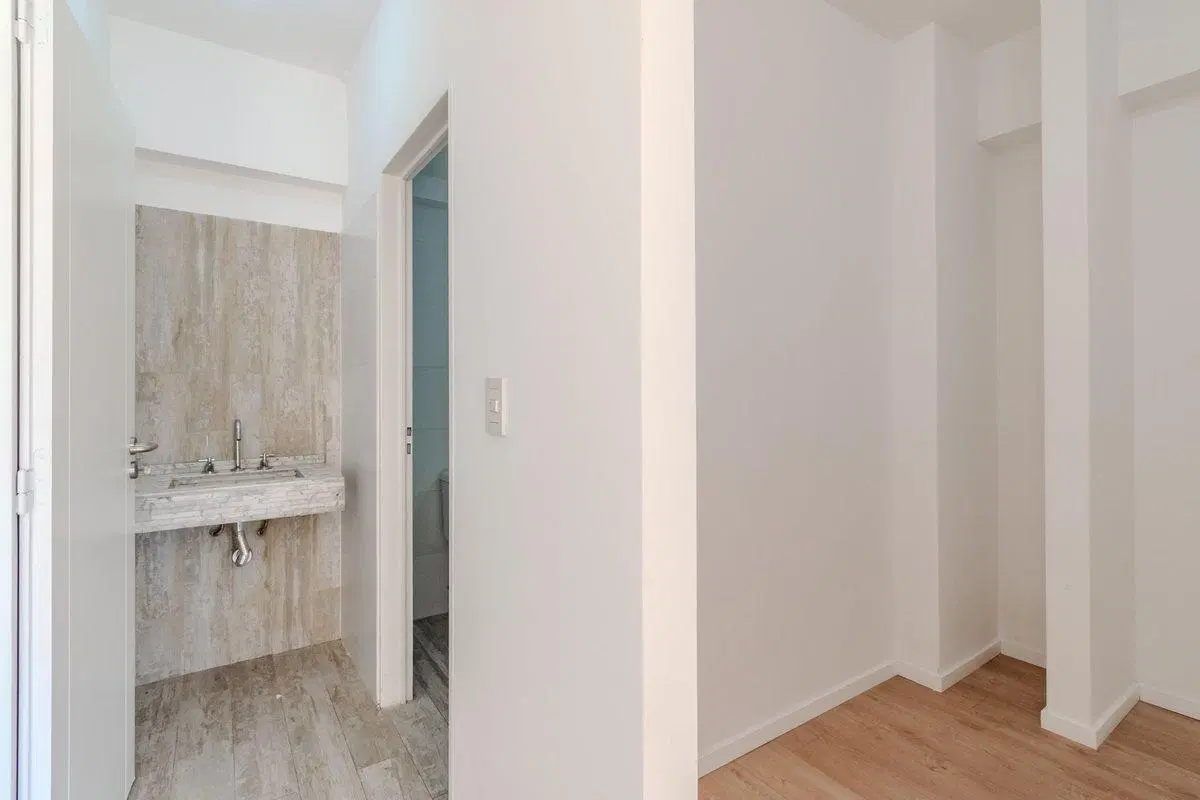 VENTA DPTO. 3 AMB. C/COCHERA CENTRO SAN MARTIN 4