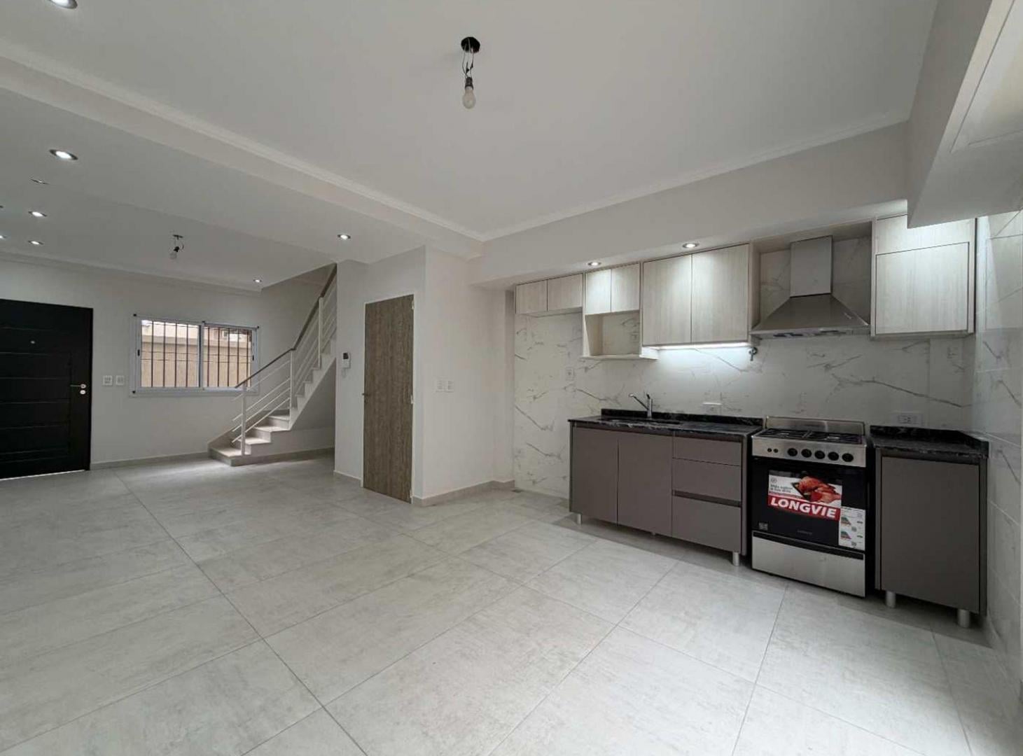 PH 3 AMB VENTA EN VILLA DEL PARQUE C/PATIO S/EXP