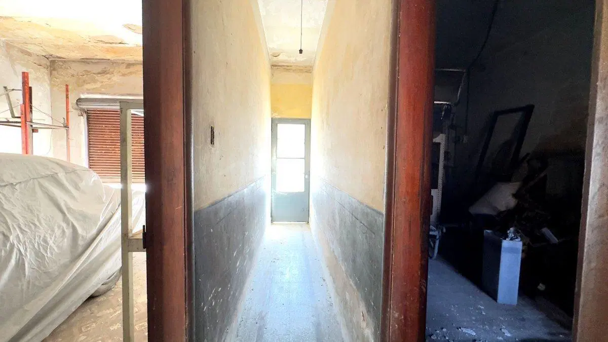 VENTA TERRENO 283 M A REFACCIONAR CASEROS 5