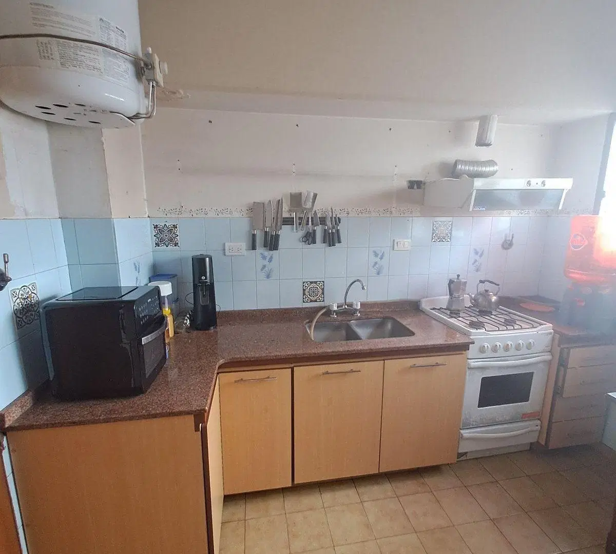 VENTA DEPTO 2 AMB y ESCRITORIO C/BALCÓN SAN MARTIN 4