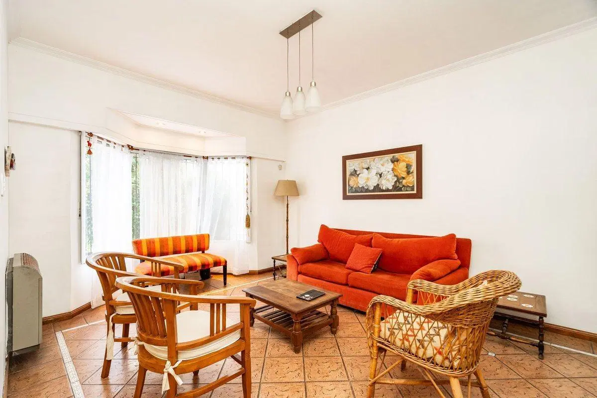 VTA CASA 5 AMB C/JARDIN, PILETA Y 2 COCHERAS-HAEDO 3