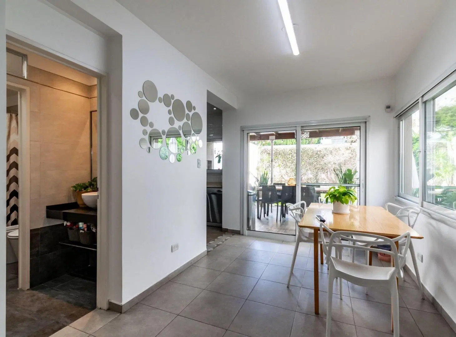 VENTA IMPECABLE CASA EN V. PUEYRREDON 2