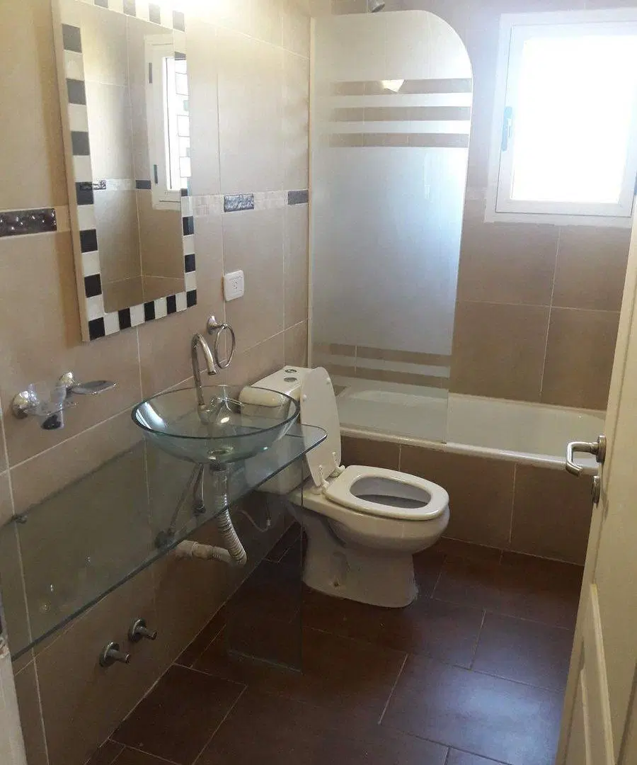 Casa Quinta con arroyo privado, vista laguna Lobos 2