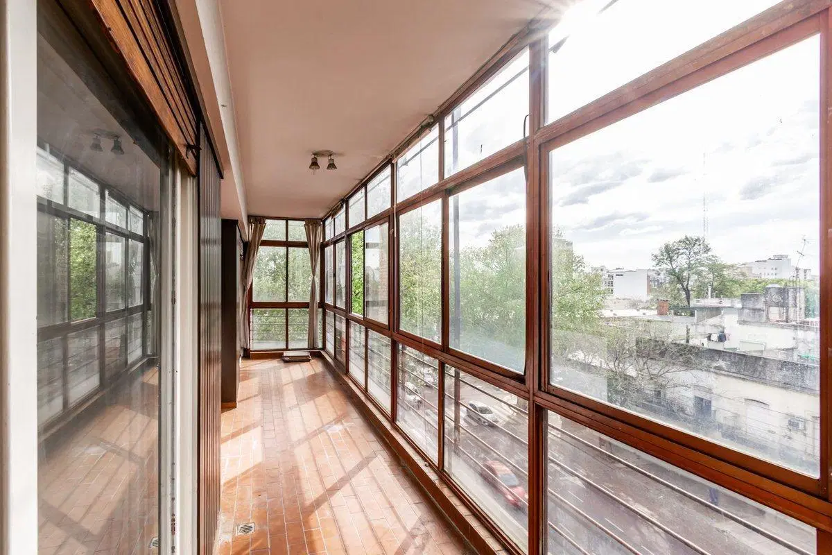 VENTA 3 AMB SEMI PISO -C/COCH- BALCÓN- FLORESTA 3