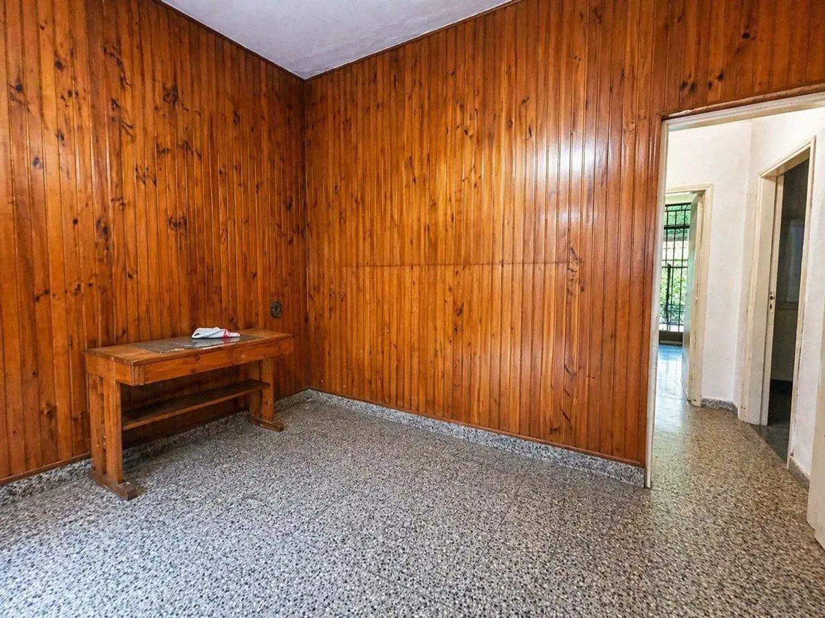 Vta casa 3 ambientes a refaccionar Coronado 4