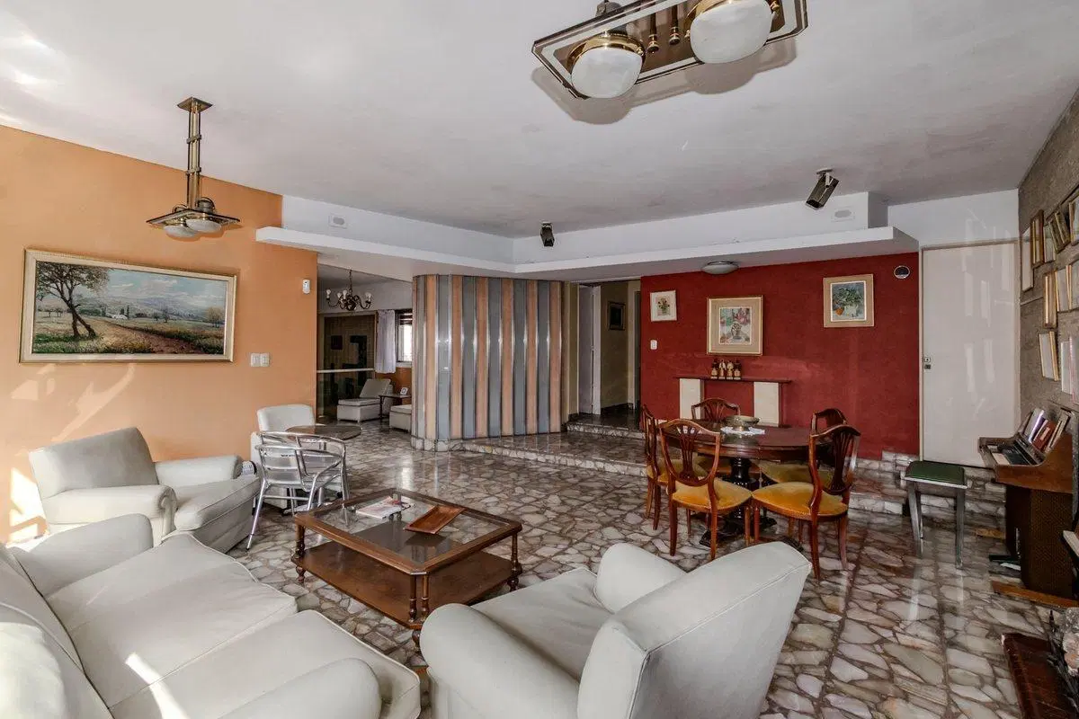 VENTA PH -7 AMB-PATIO- QUINCHO FLORESTA 5