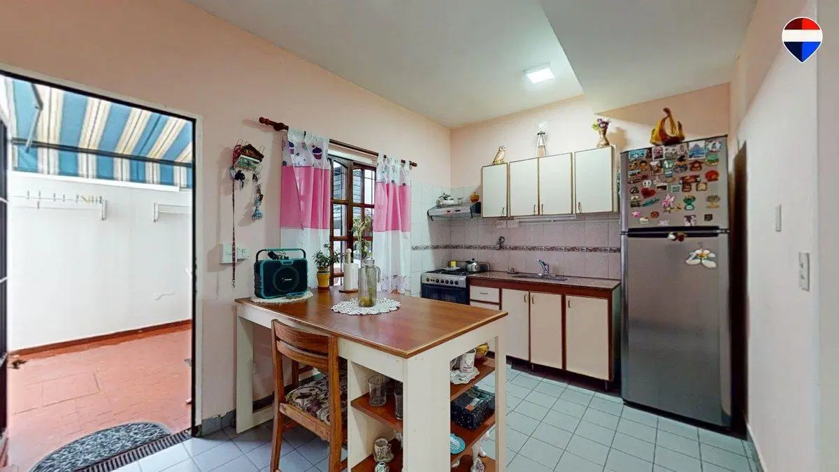 VENTA CASA 4 AMBIENTES EN MARTIN CORONADO 4