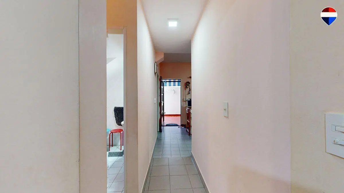 VENTA CASA 4 AMBIENTES EN MARTIN CORONADO 2