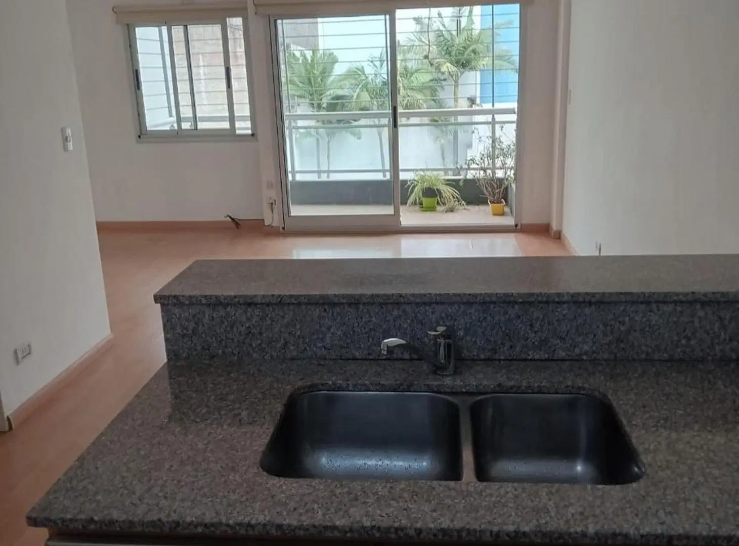 ALQUILER MONOAMBIENTE AMENITIES PARQUE CENTENARIO 8