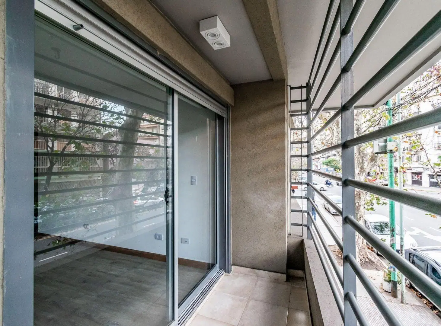 VENTA DEPARTAMENTO 3 AMB EN FLORES 1RO A CON PATIO 4