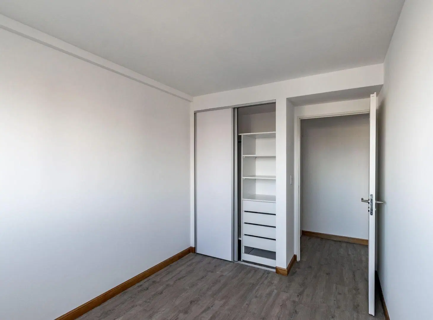 VENTA DEPARTAMENTO 3 AMB. EN FLORES 2 DO A FRENTE 3